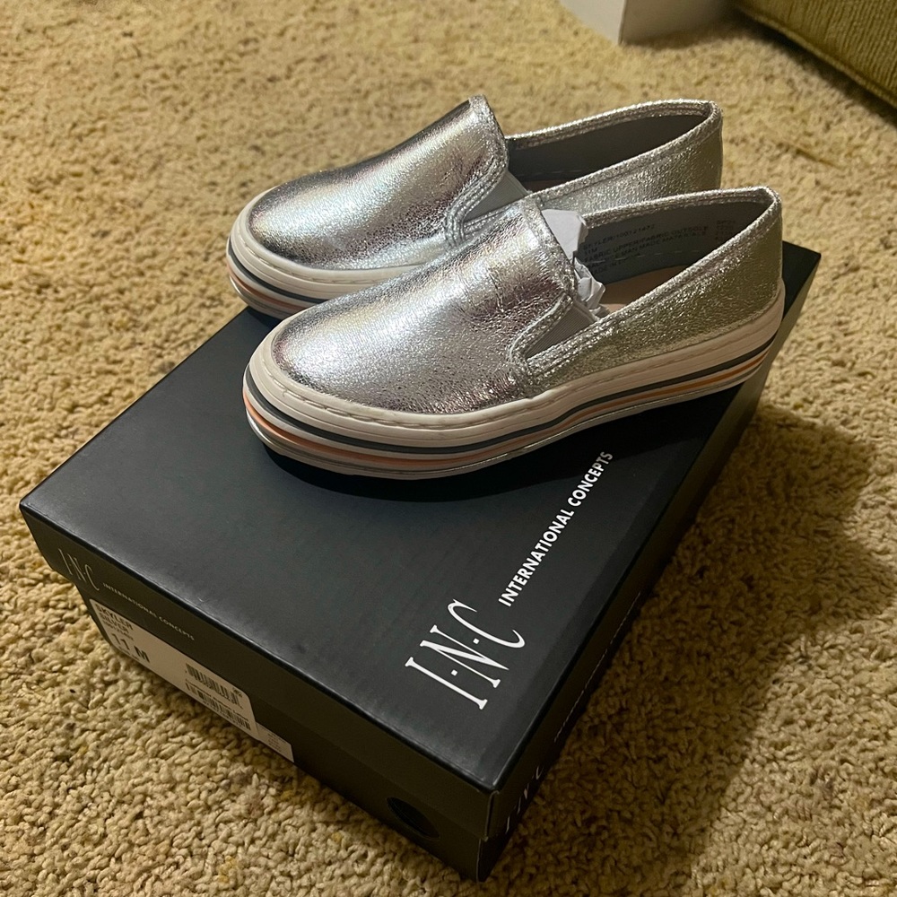INC-International Concepts Girls Skyler Silver Loafers